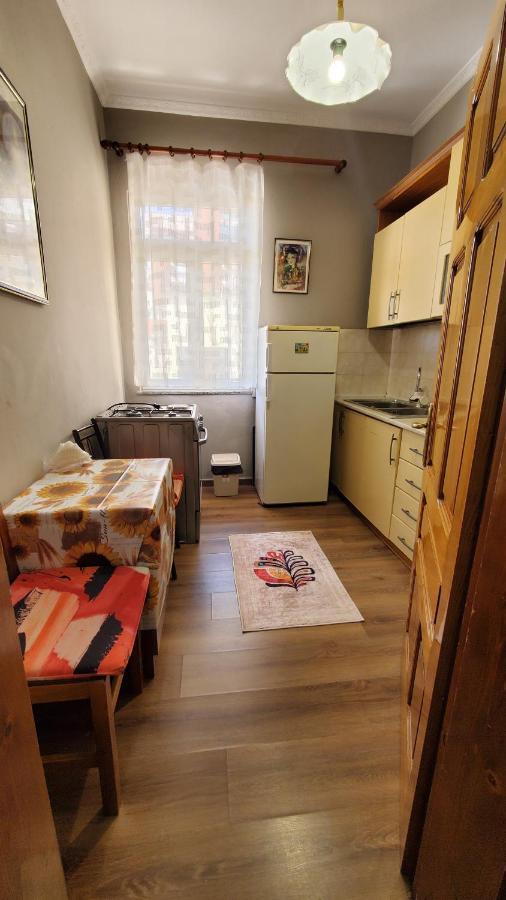 Metropolitan Apartments - City Center Tiranë Ngoại thất bức ảnh