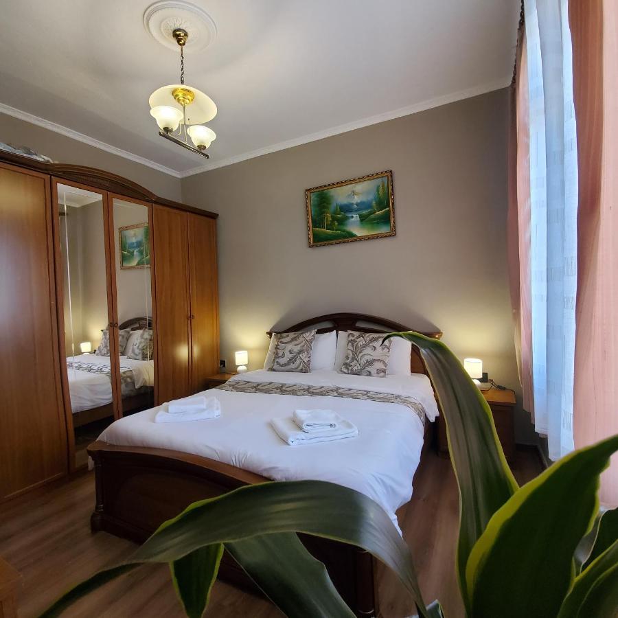 Metropolitan Apartments - City Center Tiranë Ngoại thất bức ảnh